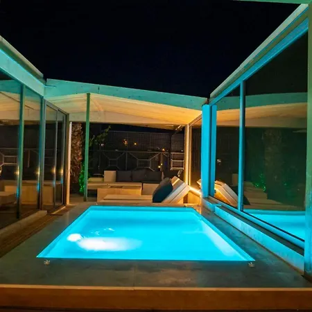 Deluxe Kalkan *