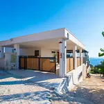 וילה Deluxe Kalkan *