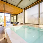 Deluxe Kalkan *