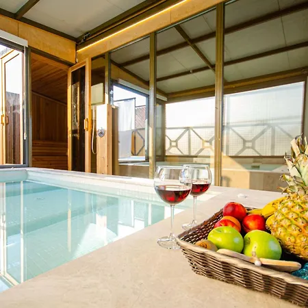 Deluxe Kalkan *