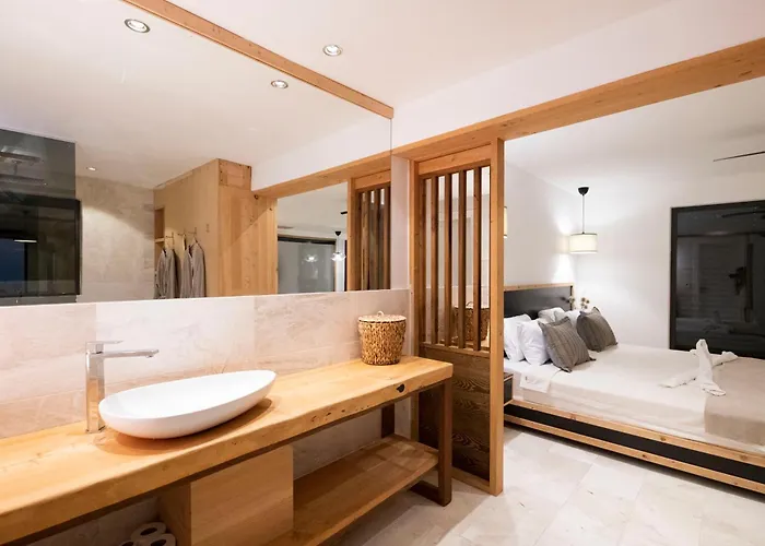 Deluxe Kalkan Villa *