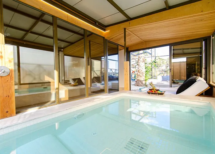 Deluxe Kalkan Villa *